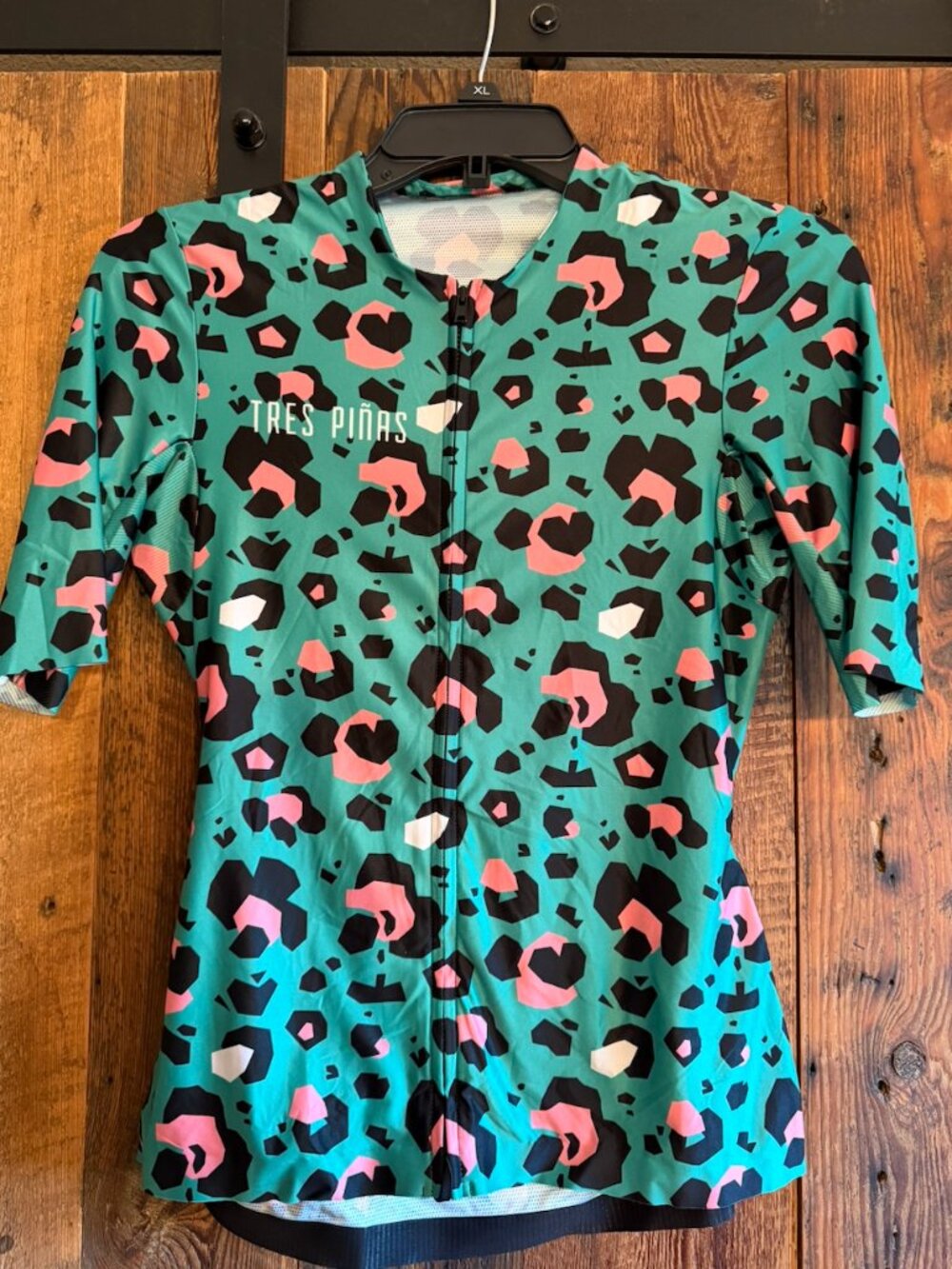 Tres Piñas Cycling Jersey - Green & pink leopard print - Size XL